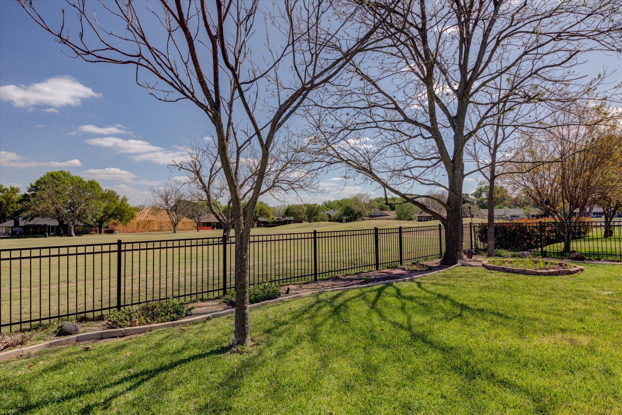 115 Firestone Place Meadowlakes TX 78654