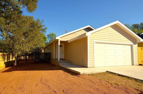 1517 Navajo Trail Kingsland TX 78639