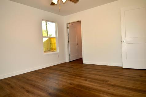 1517 Navajo Trail Kingsland TX 78639