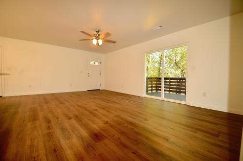 1517 Navajo Trail Kingsland TX 78639