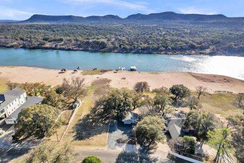 4306 River Oaks Drive Drive Kingsland TX 78639