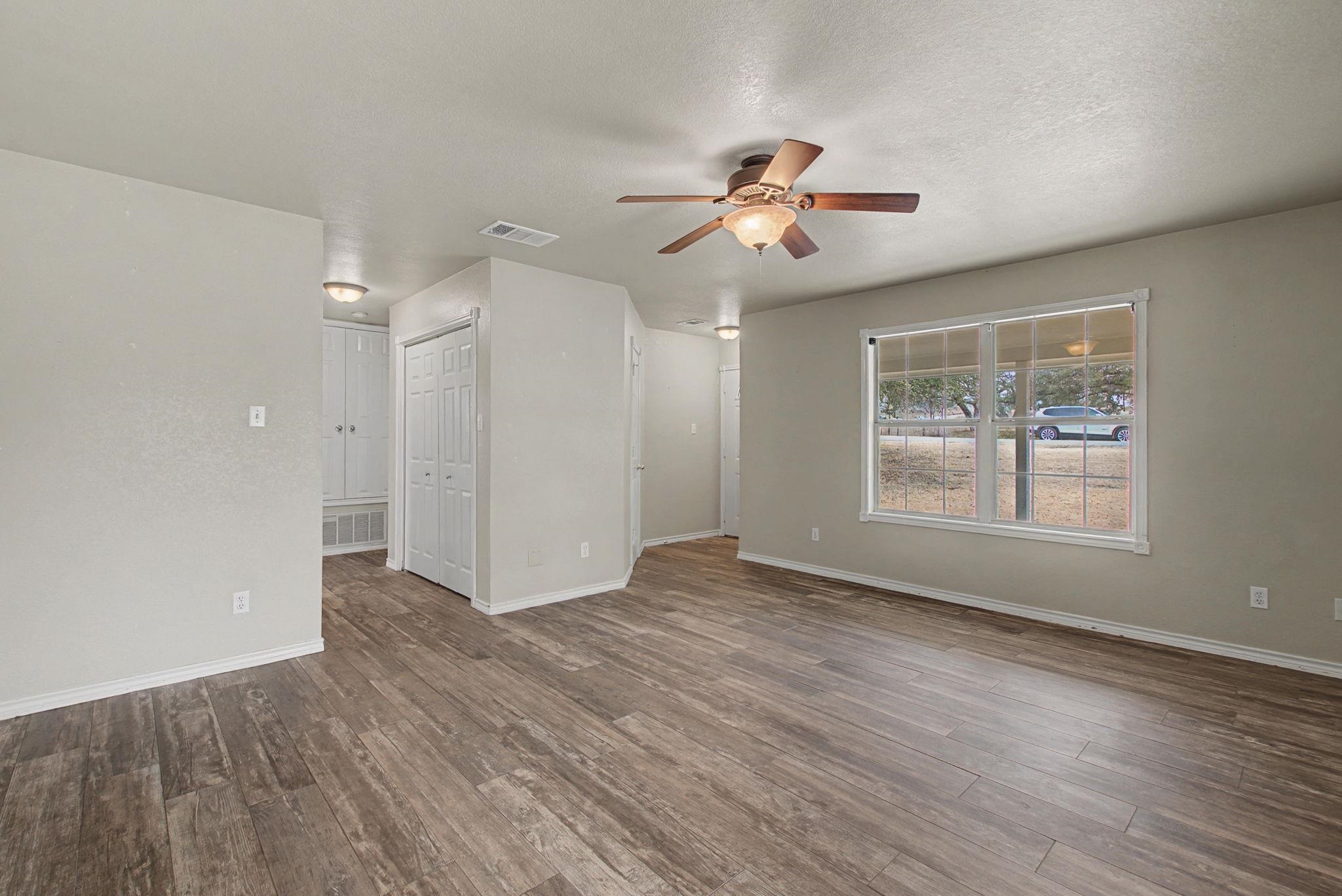 4308 Mountain View Kingsland TX 78639