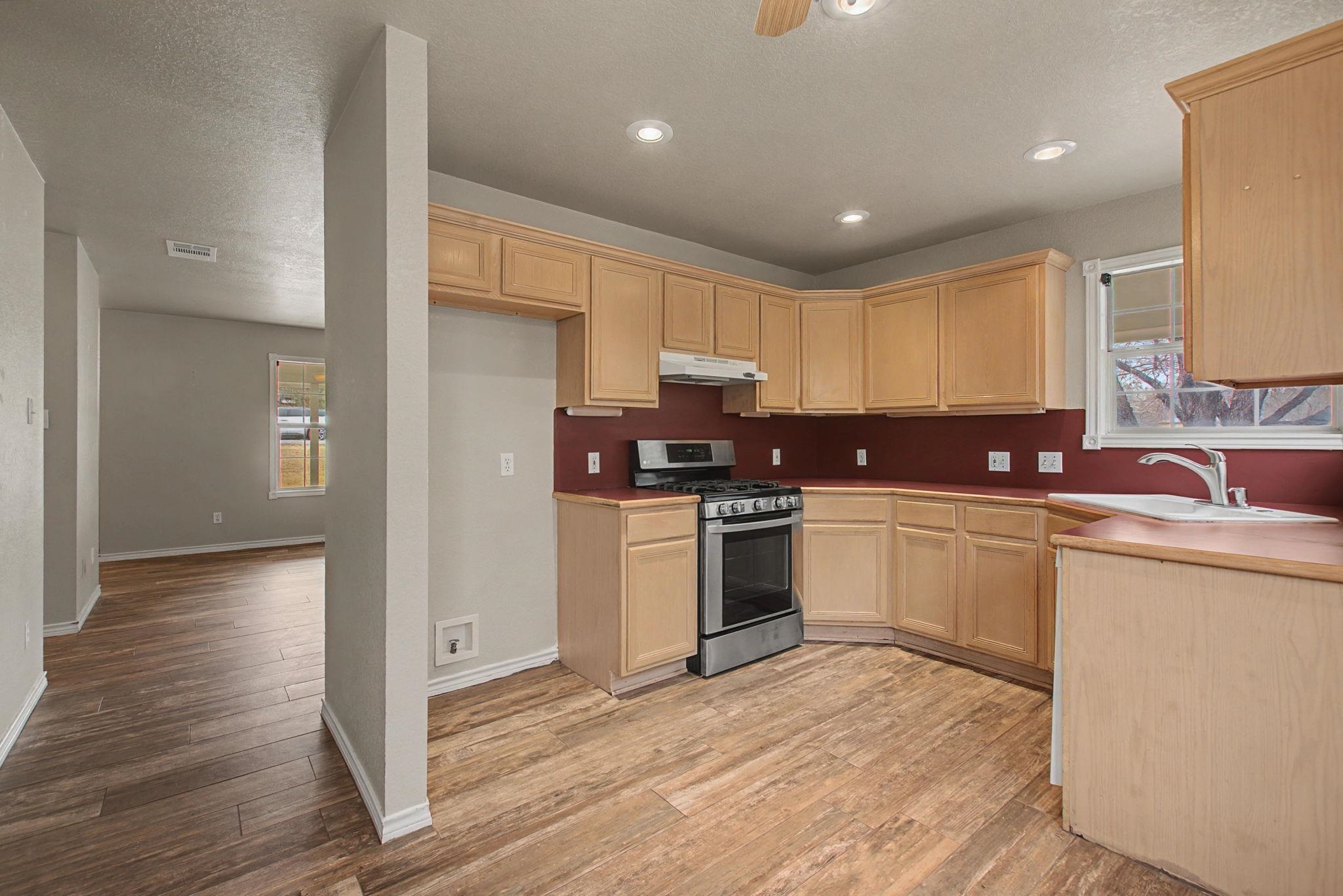 4308 Mountain View Kingsland TX 78639