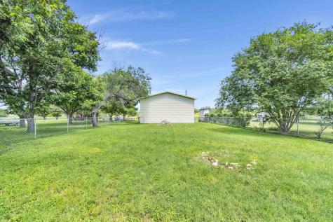 418 County Road 119a Kingsland TX 78611
