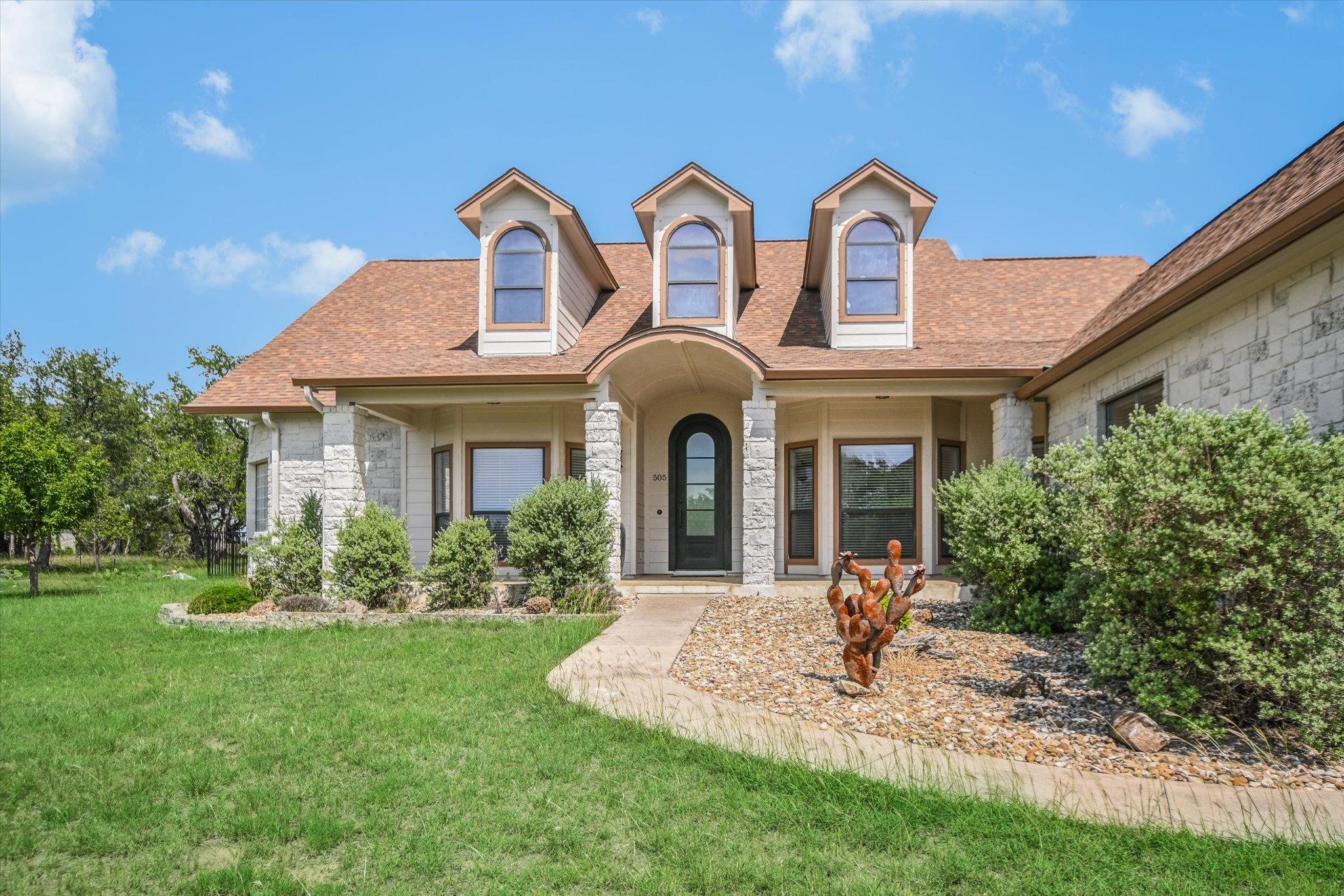 505 Vista View Trail Spicewood TX 78669