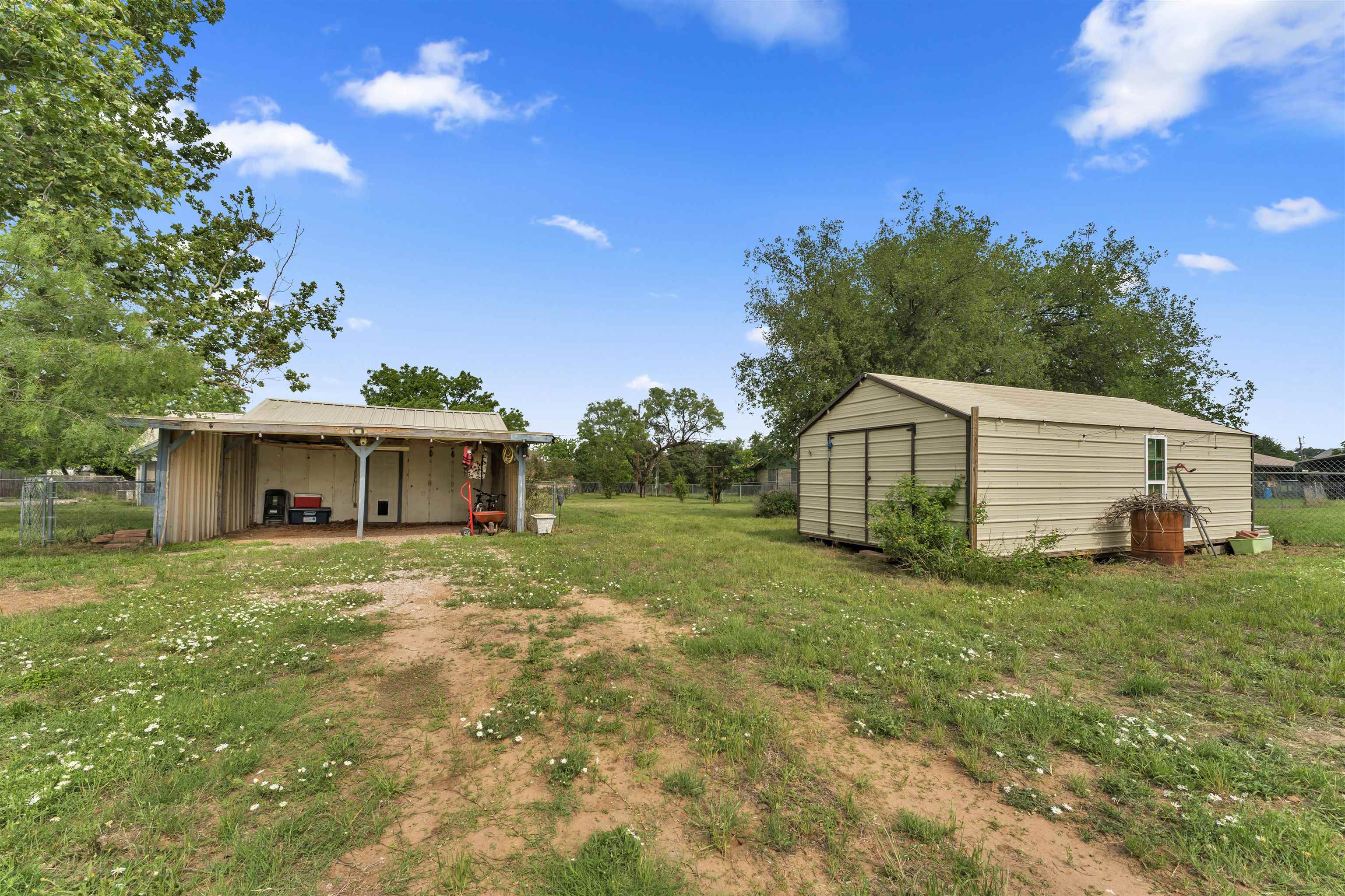 210 N River Oaks Drive Burnet TX 78611
