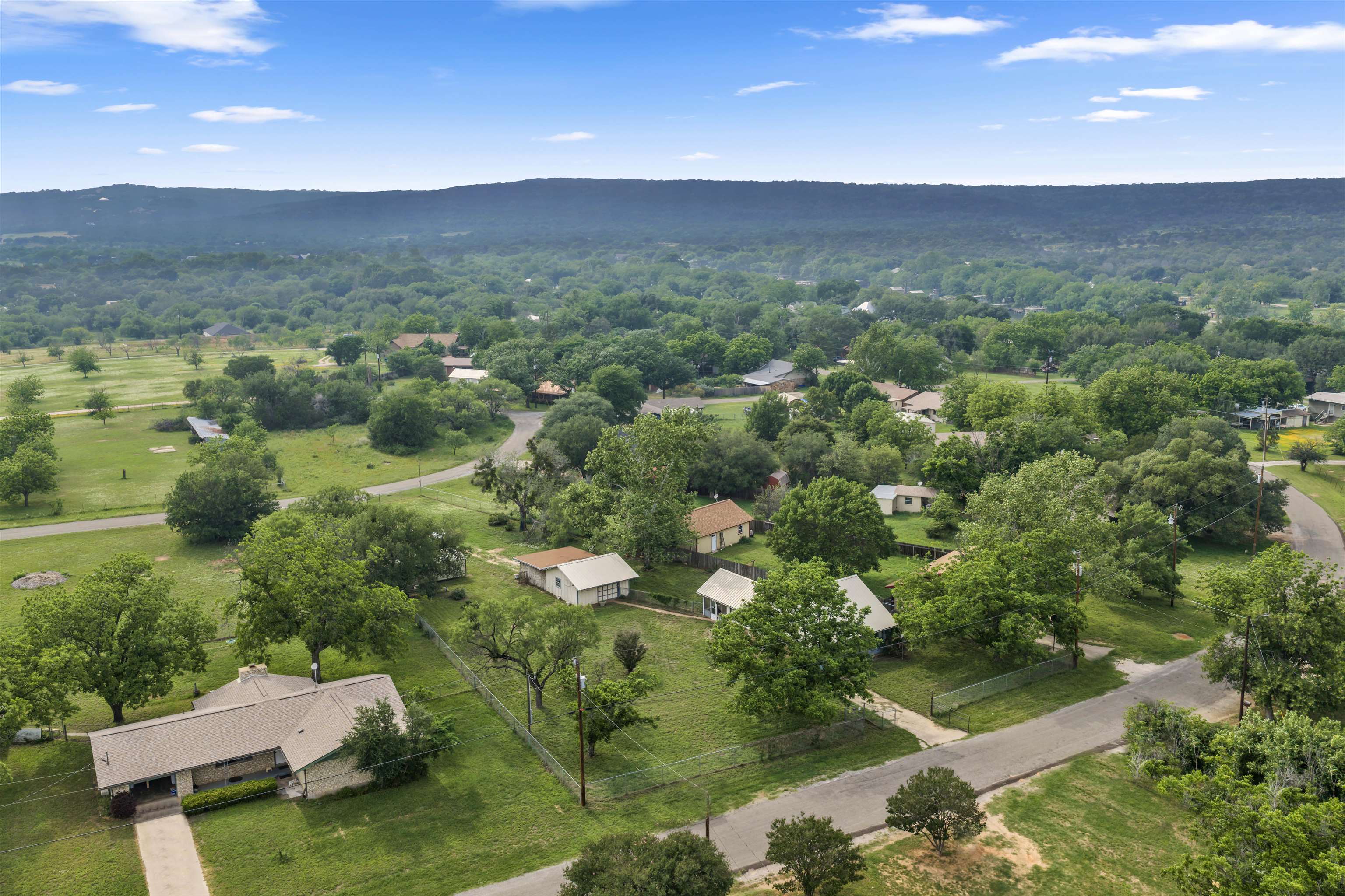 210 N River Oaks Drive Burnet TX 78611