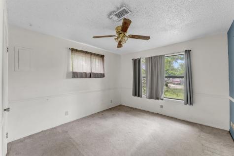 210 N River Oaks Drive Burnet TX 78611