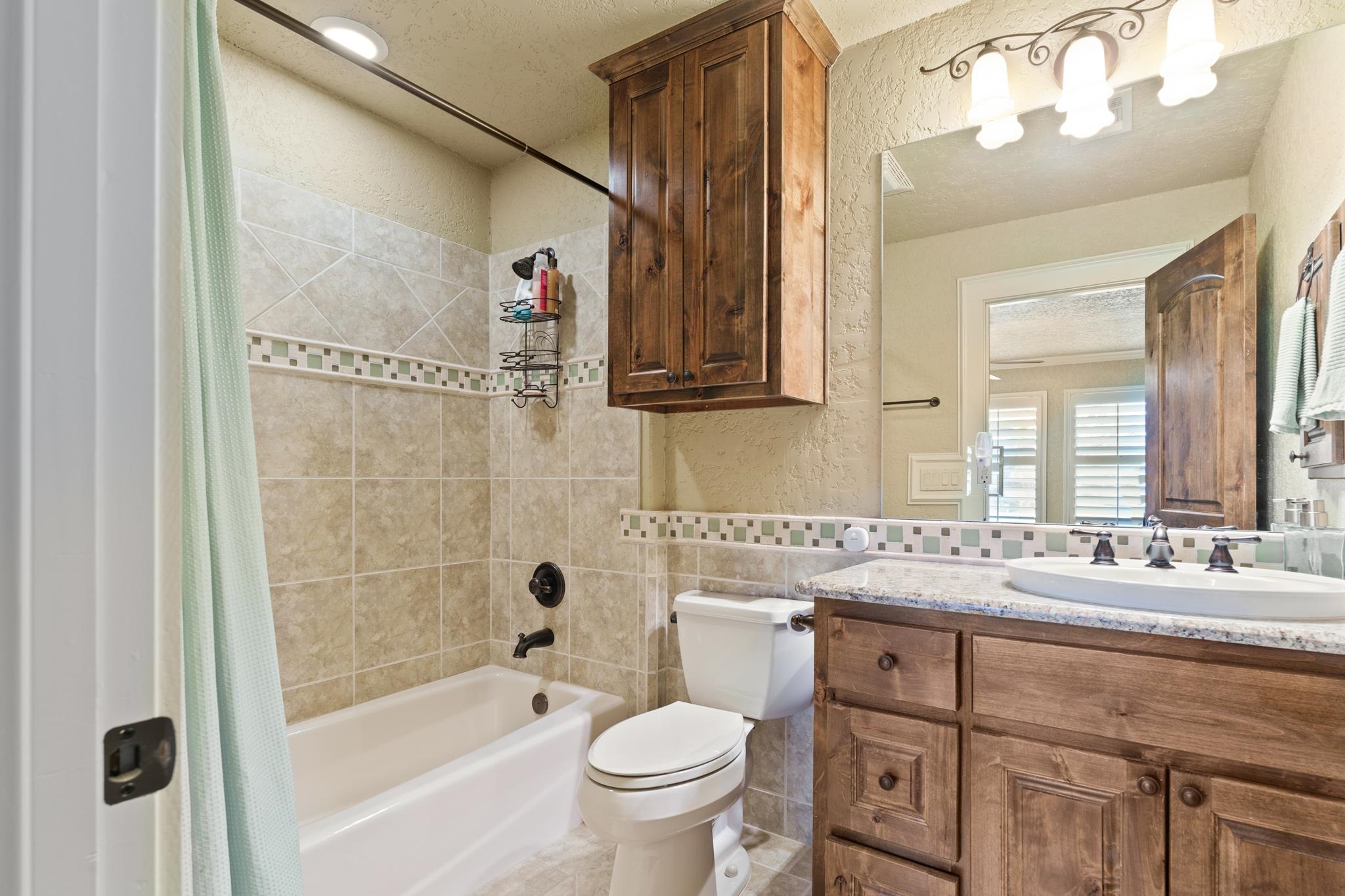 108 Eagle Horseshoe Bay TX 78657