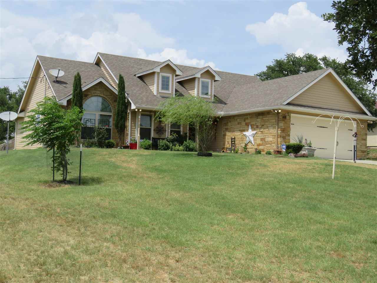 601 E Houston Street Llano TX 78643