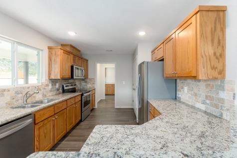 320 Sunrise Hills Lampasas TX 76550