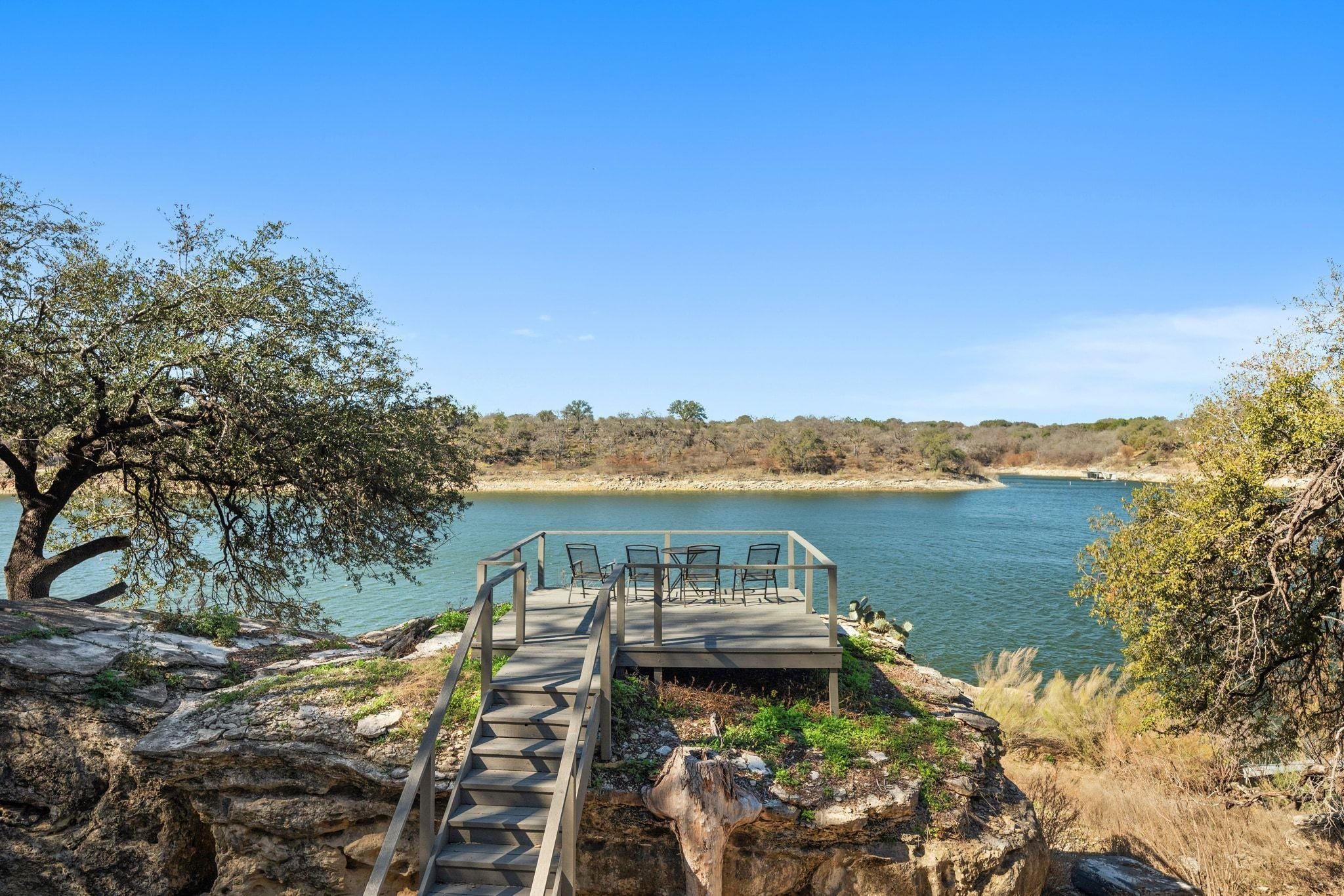 24423 Pedernales Drive Spicewood TX 78669