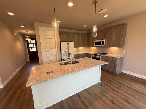 107 Preston Trail Meadowlakes TX 78654