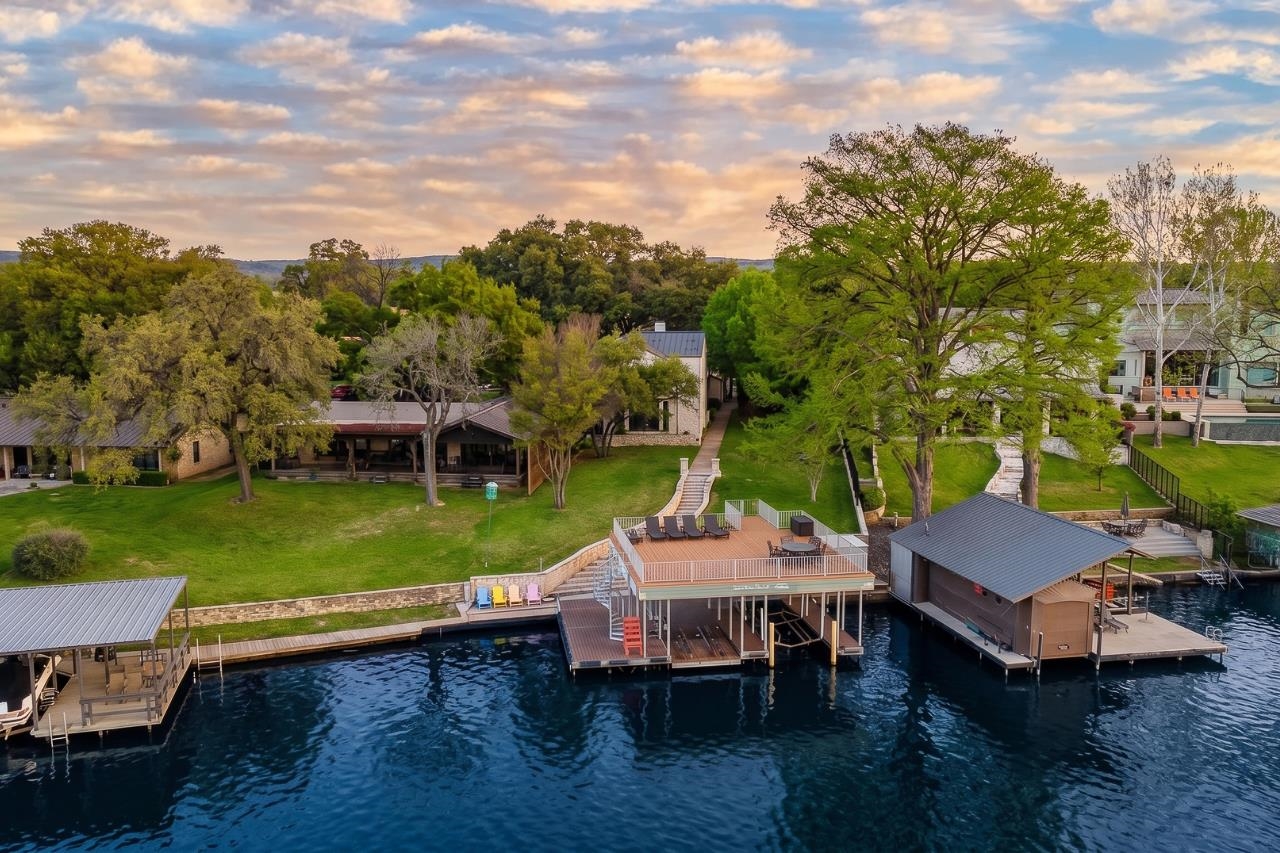 135 Perry Lane Kingsland TX 78639