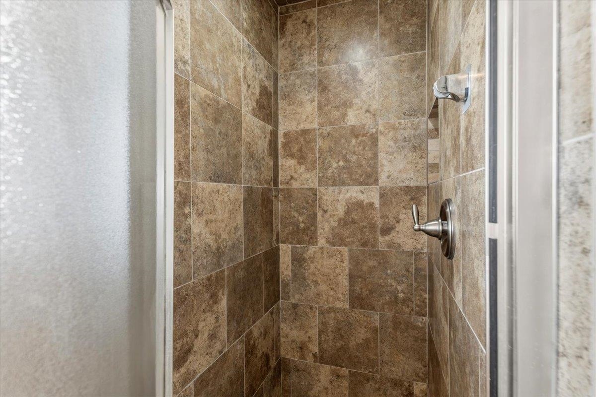 3904 Mountain View Drive Kingsland TX 78639