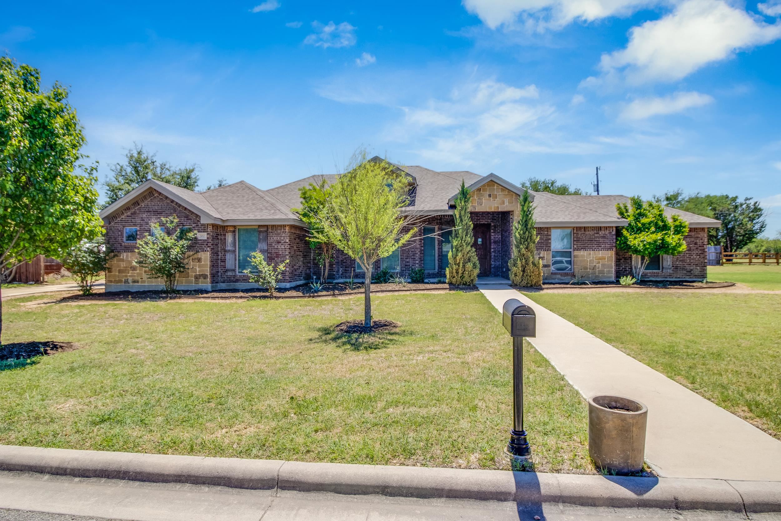 202 Stonehenge Way Marble Falls TX 78654