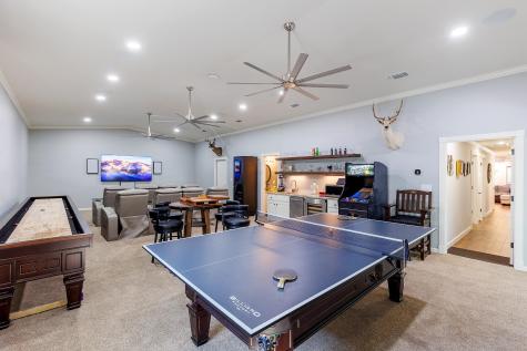301 Stewart Street Meadowlakes TX 78654