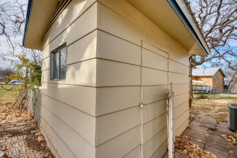 310 S Chaparral Burnet TX 78611
