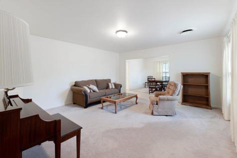 802 W 1st Street Lampasas TX 76550