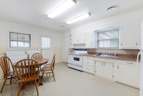 802 W 1st Street Lampasas TX 76550
