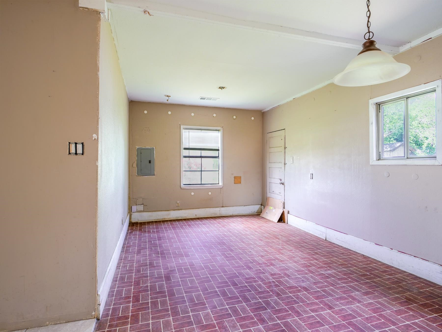 1004 Avon Avenue Llano TX 78643