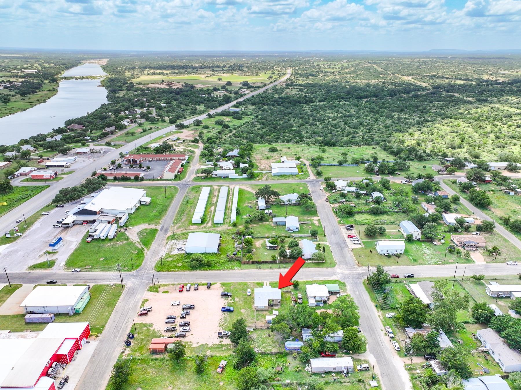 1004 Avon Avenue Llano TX 78643