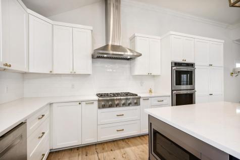 1001 Lakeshore Drive Marble Falls TX 78654