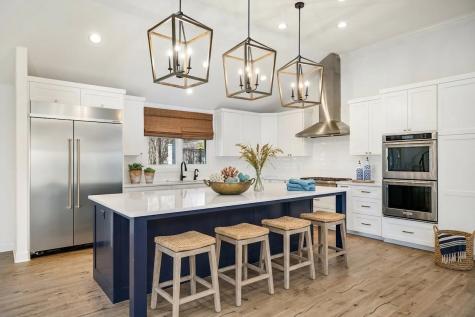 1001 Lakeshore Drive Marble Falls TX 78654