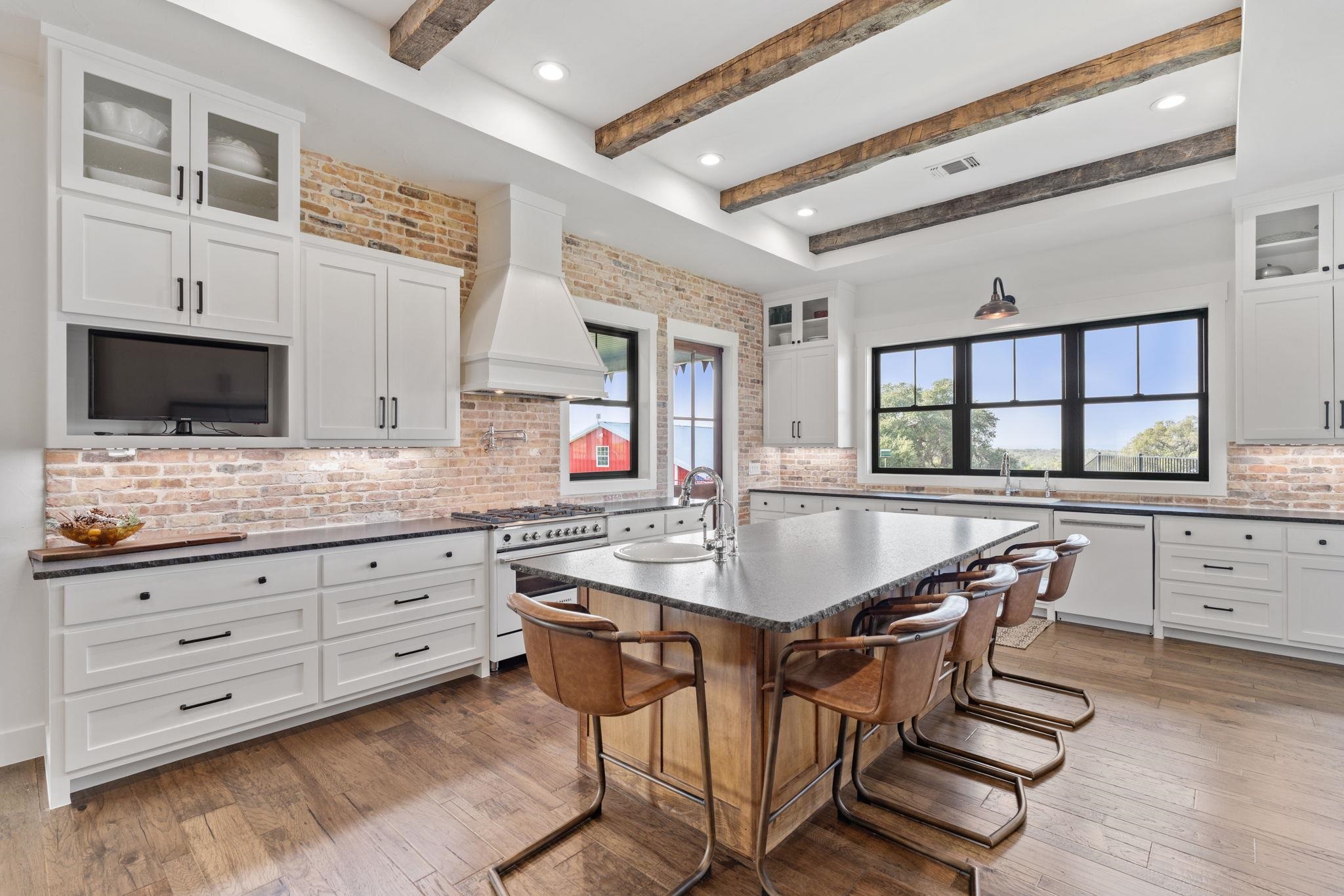 452 Southwick Ranch Road Johnson City TX 78636