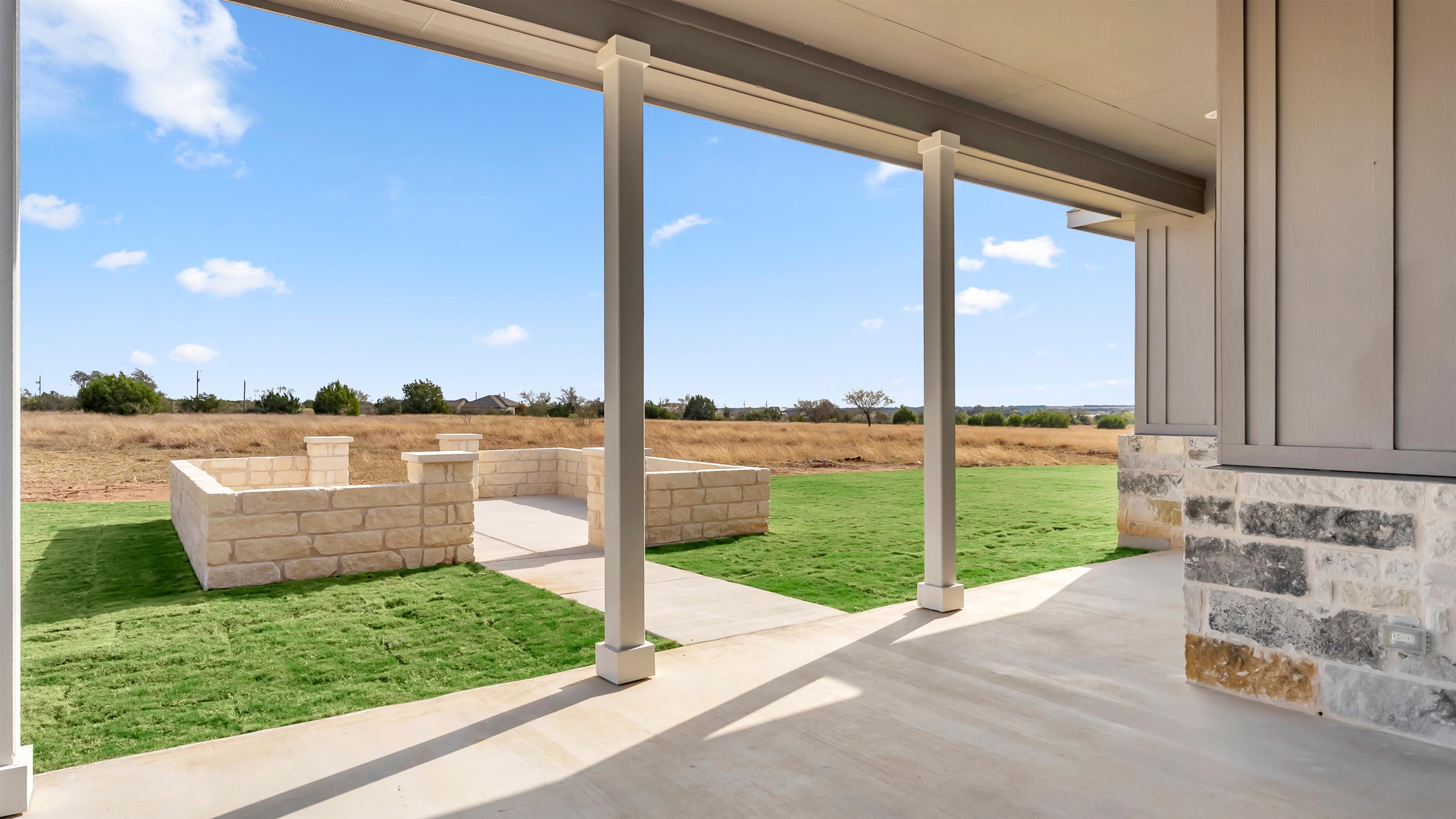 373 Prairie Point Road Bertram TX 78605