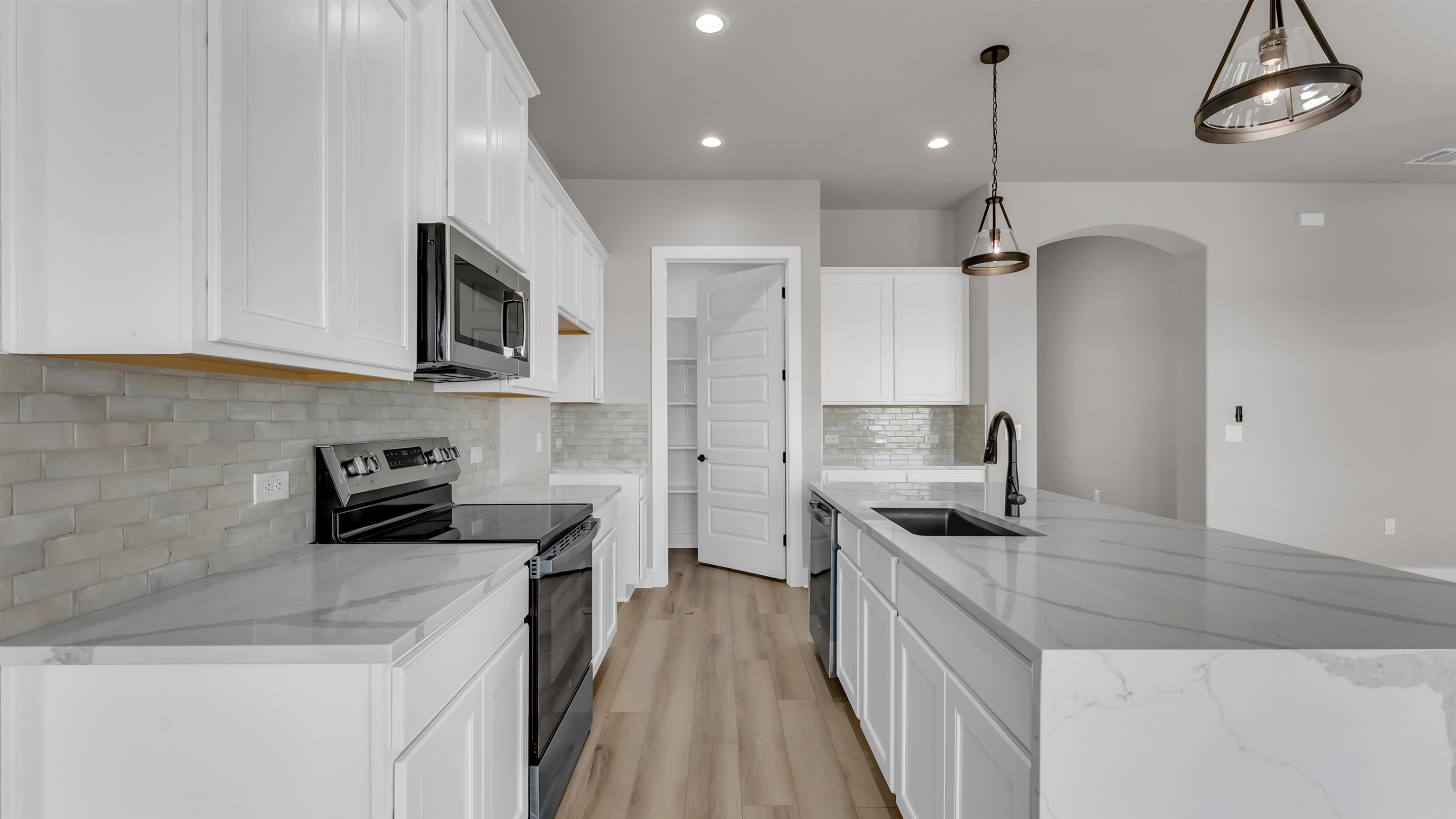 373 Prairie Point Road Bertram TX 78605