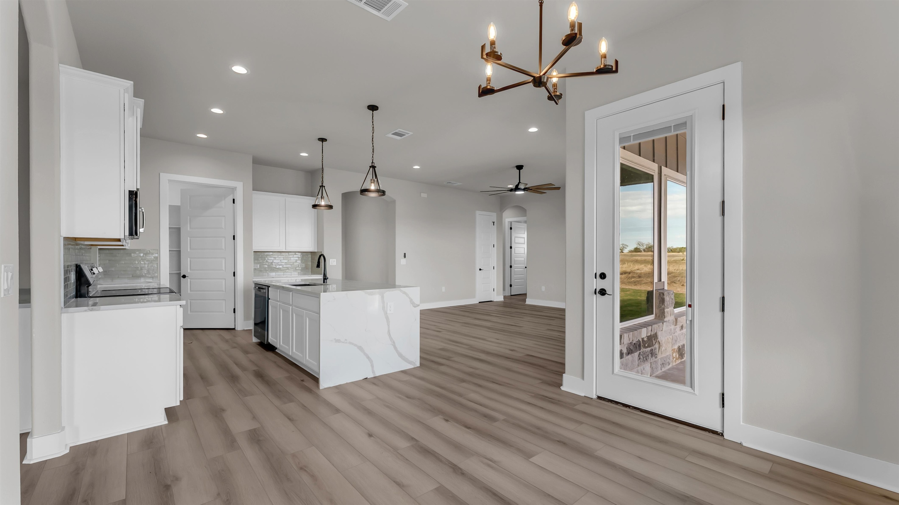 373 Prairie Point Road Bertram TX 78605