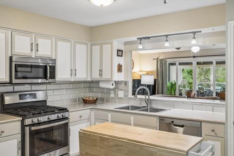 300 Bluff Road Spicewood TX 78669