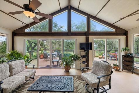300 Bluff Road Spicewood TX 78669