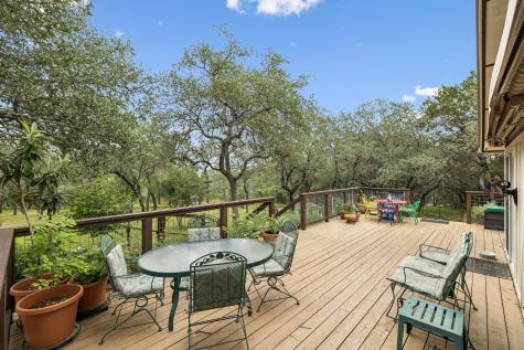 300 Bluff Road Spicewood TX 78669