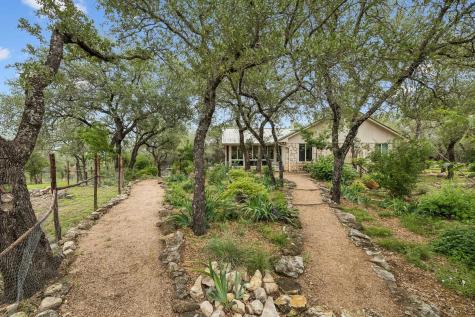 300 Bluff Road Spicewood TX 78669