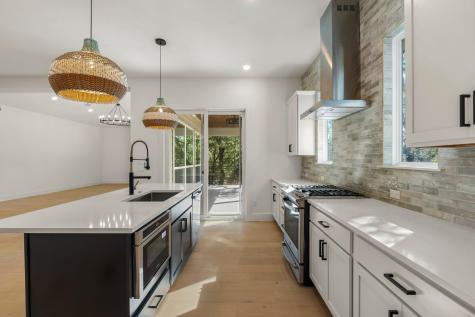 300 Bedford Drive Spicewood TX 78669