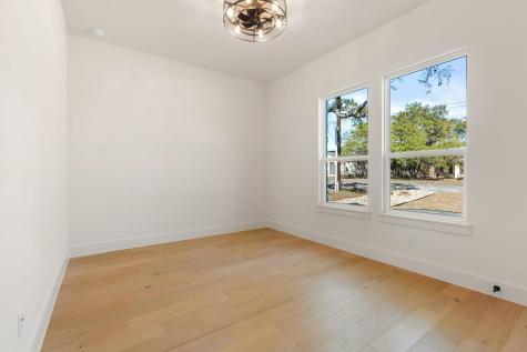 300 Bedford Drive Spicewood TX 78669