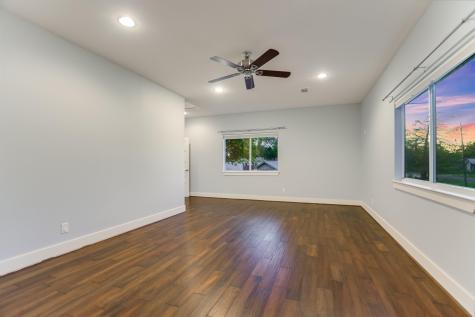 1704 Bluebonnet Kingsland TX 78639