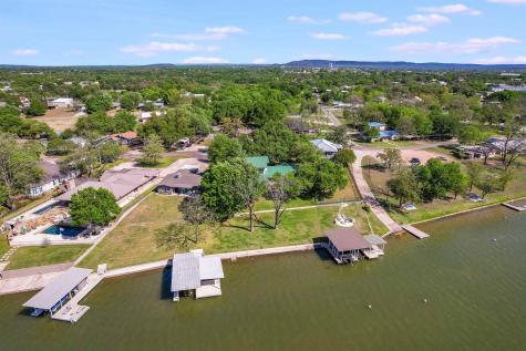1704 Bluebonnet Kingsland TX 78639
