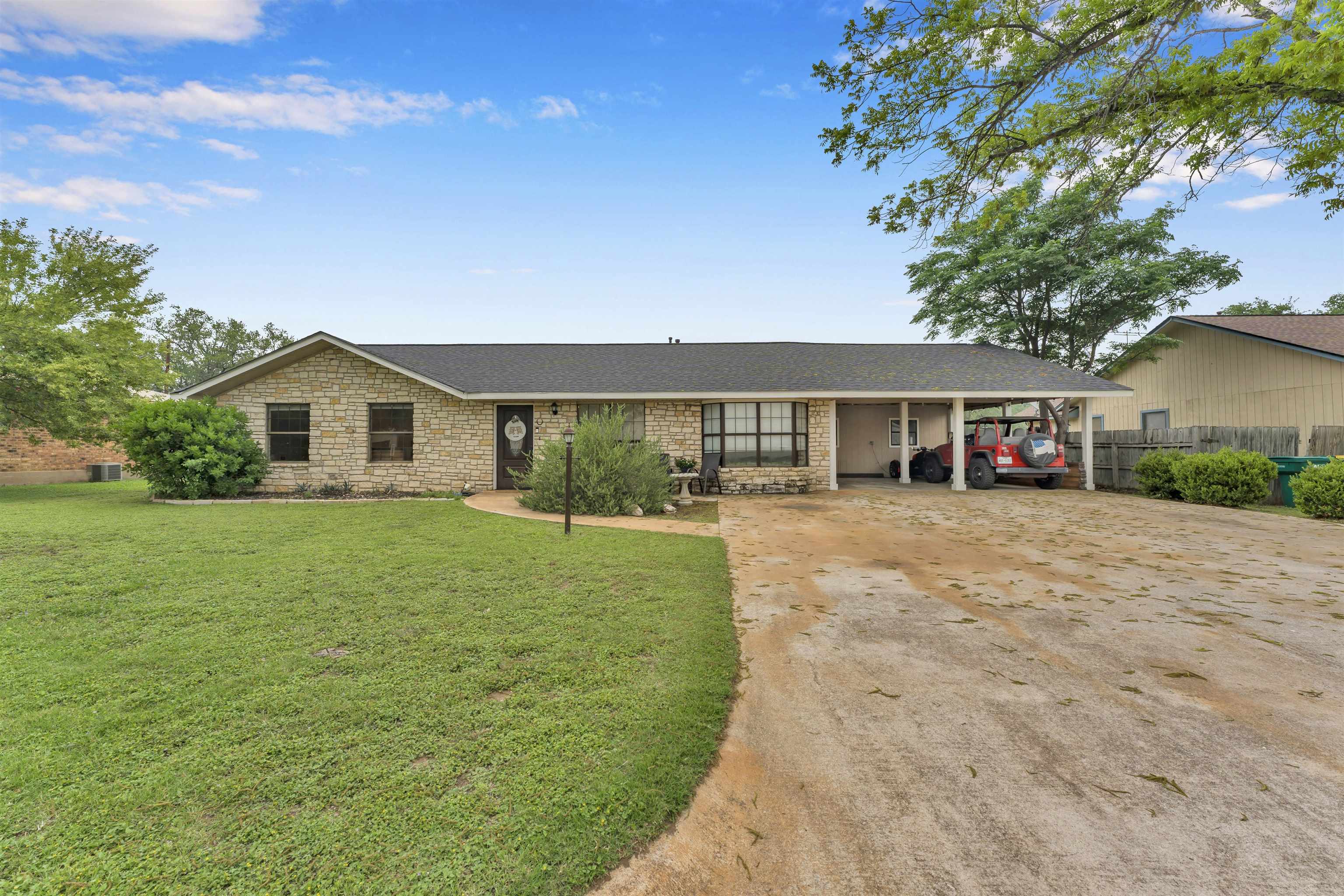 1303 Mission Hills Drive Marble Falls TX 78654