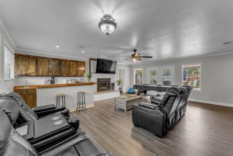 1303 Mission Hills Drive Marble Falls TX 78654