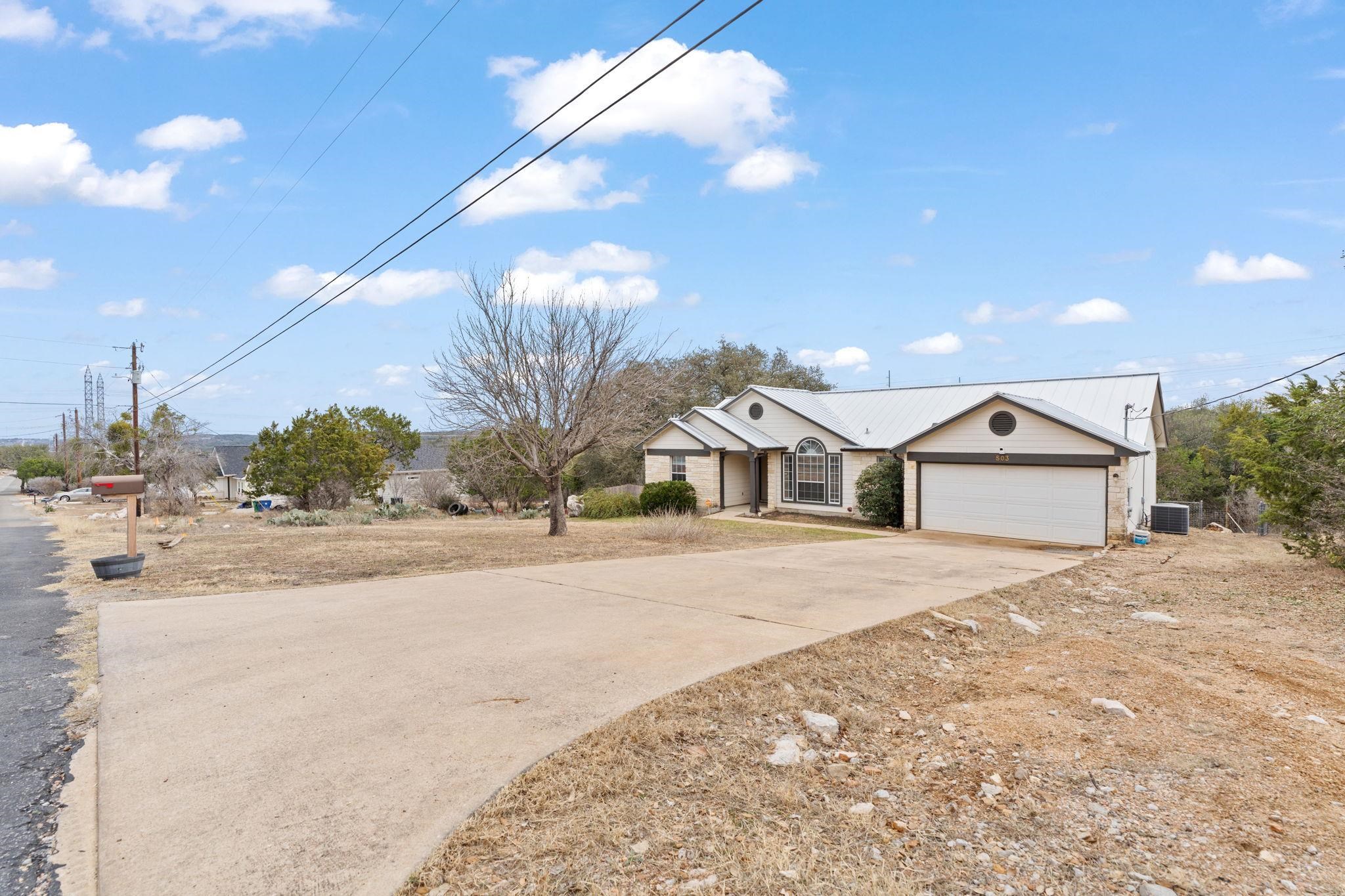 503 Knights Row Cottonwood Shores TX 78657