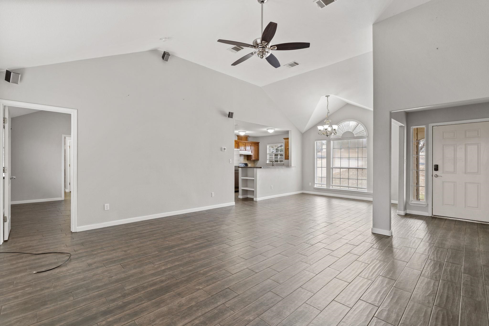 503 Knights Row Cottonwood Shores TX 78657