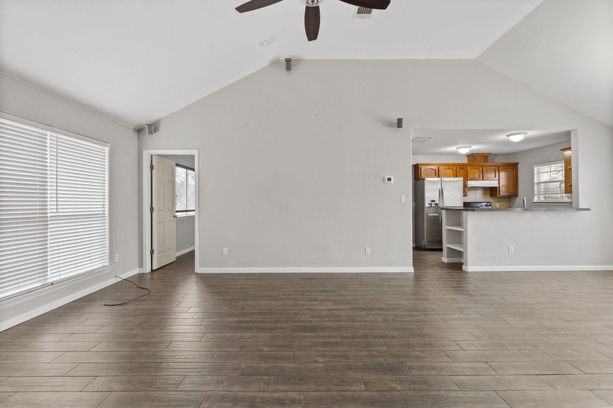 503 Knights Row Cottonwood Shores TX 78657