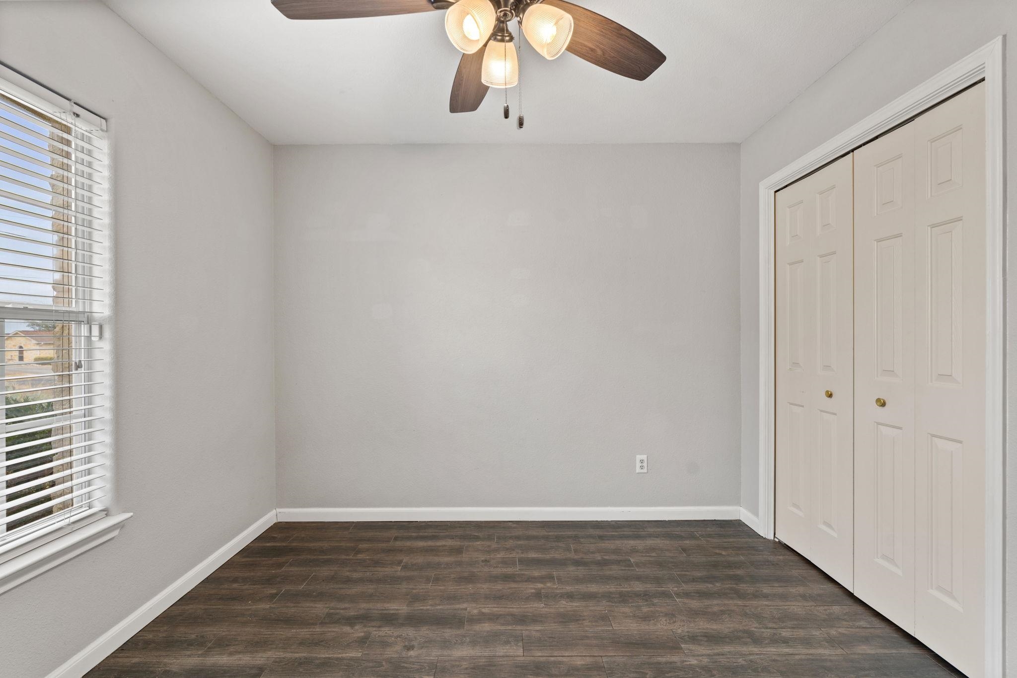 503 Knights Row Cottonwood Shores TX 78657