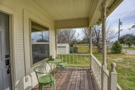 305 W Tarrant Street Llano TX 78643