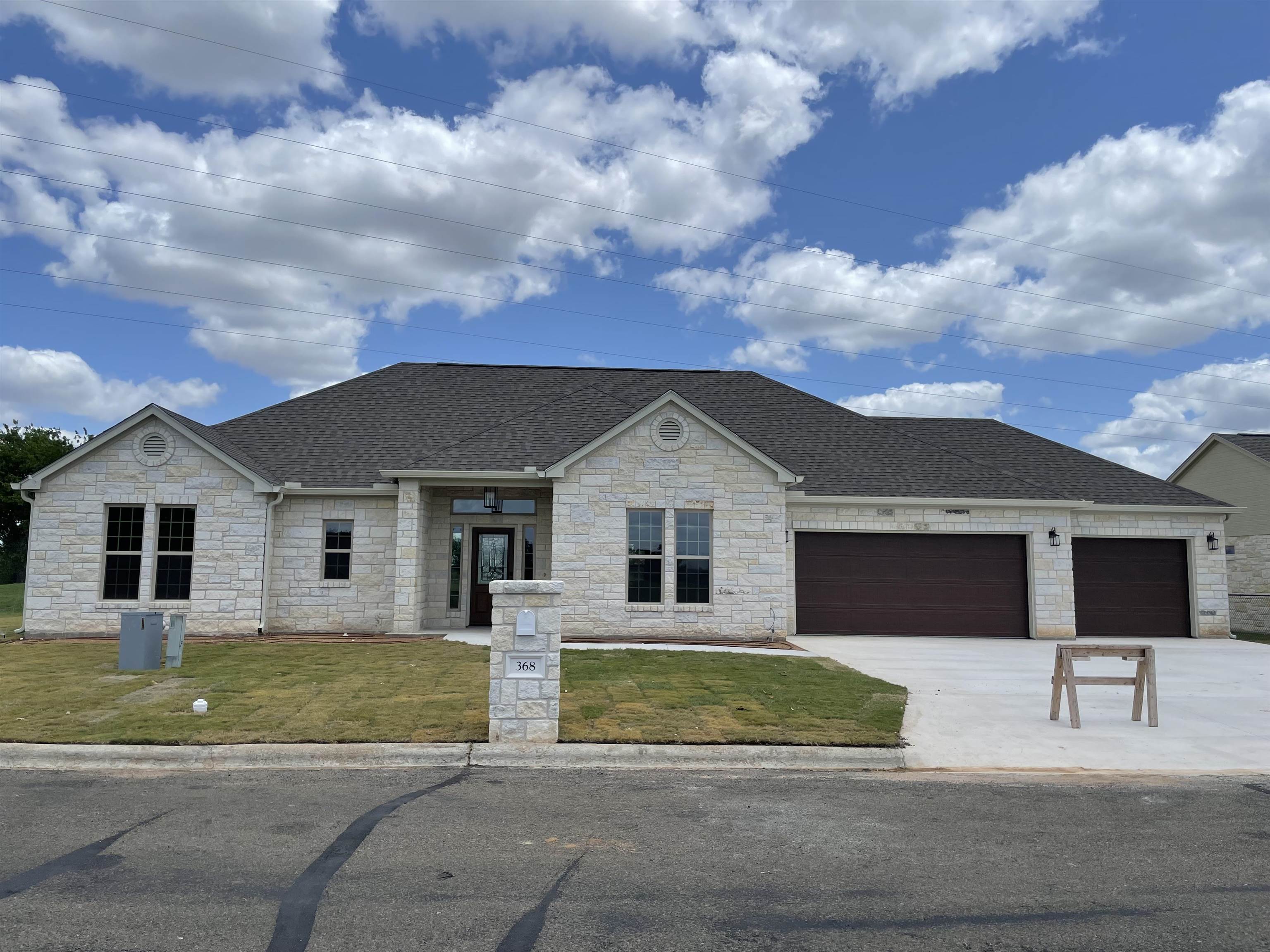 368 Firestone Drive Meadowlakes TX 78654
