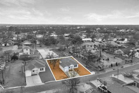1917 Greenwood Lane Kingsland TX 78639