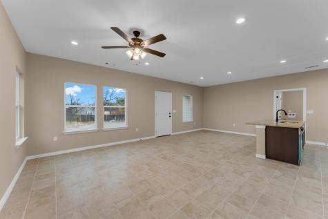1917 Greenwood Lane Kingsland TX 78639